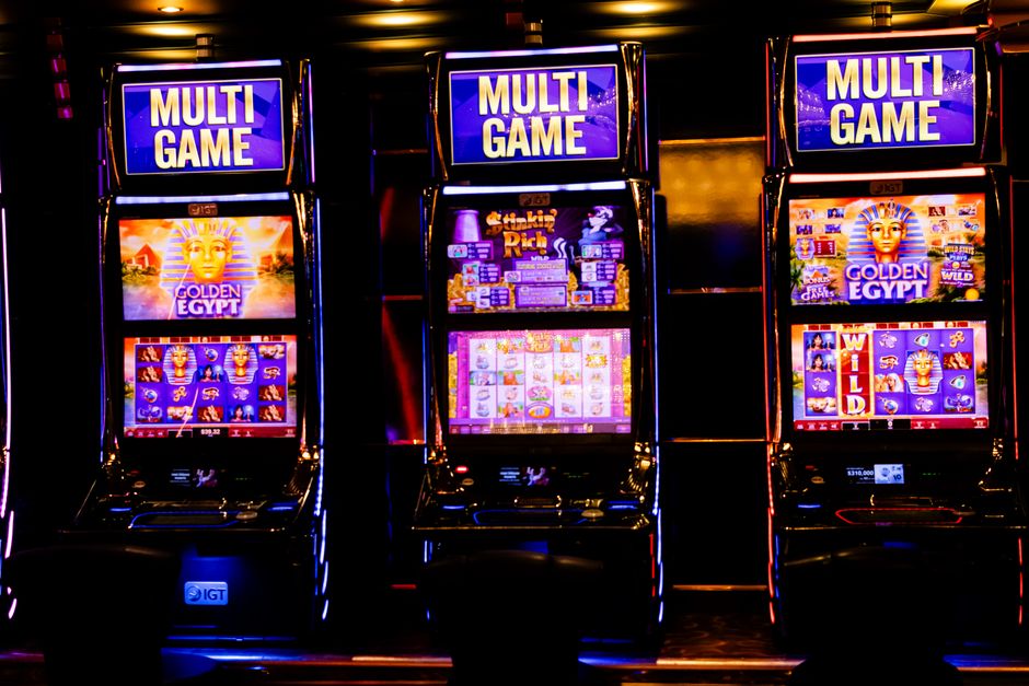 The Evolution and Mechanics of the Modern Slot Machine